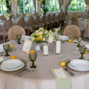 I&M-199 Obrus welurowy okrągły jasny beż <br/> śr. 330 cm