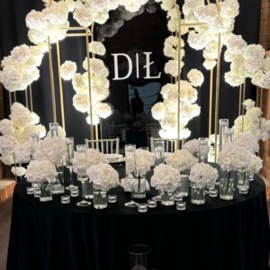 IMG_3729 Obrus welurowy okrągły czarny <br/> śr. 330 cm