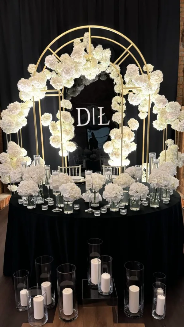 IMG_3729 Obrus welurowy okrągły czarny <br/> śr. 330 cm