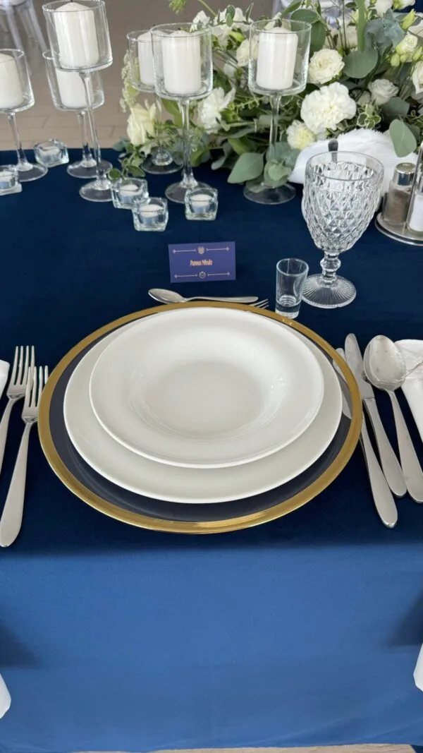 IMG_4070 Obrus welurowy okrągły granatowy <br/> śr. 330 cm