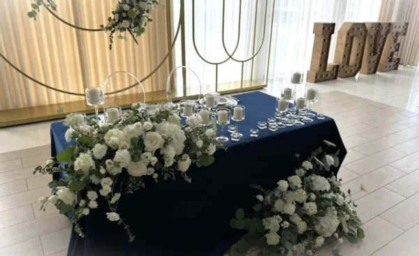 IMG_4072 Obrus welurowy granatowy <br/> 240 x 300 cm