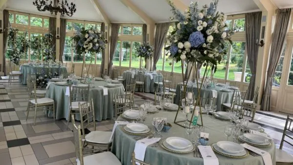 IMG_4403 Obrus welurowy okrągły szałwiowy <br/> śr. 330 cm