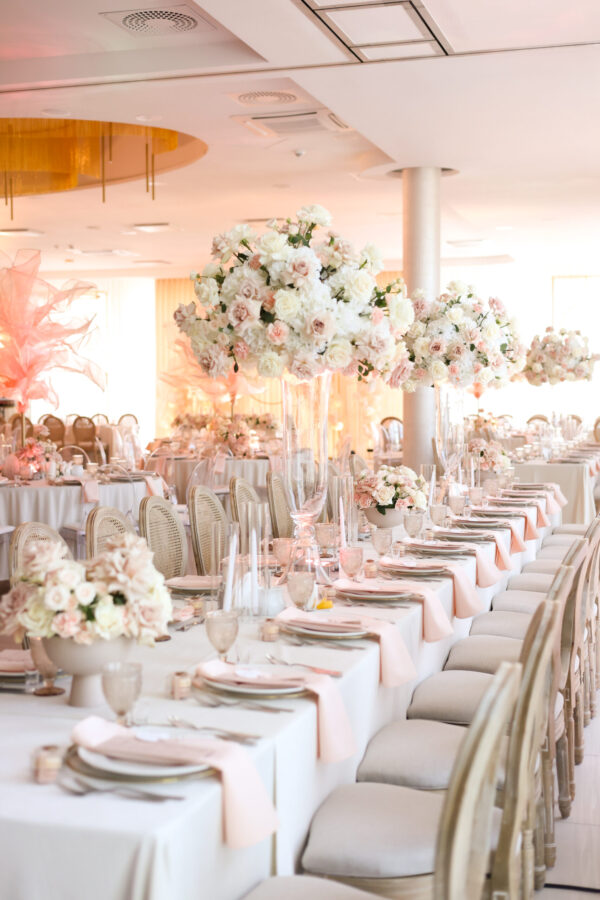 IMG_7798 Obrus welurowy ivory / śmietanka <br/> 240 x 280 cm