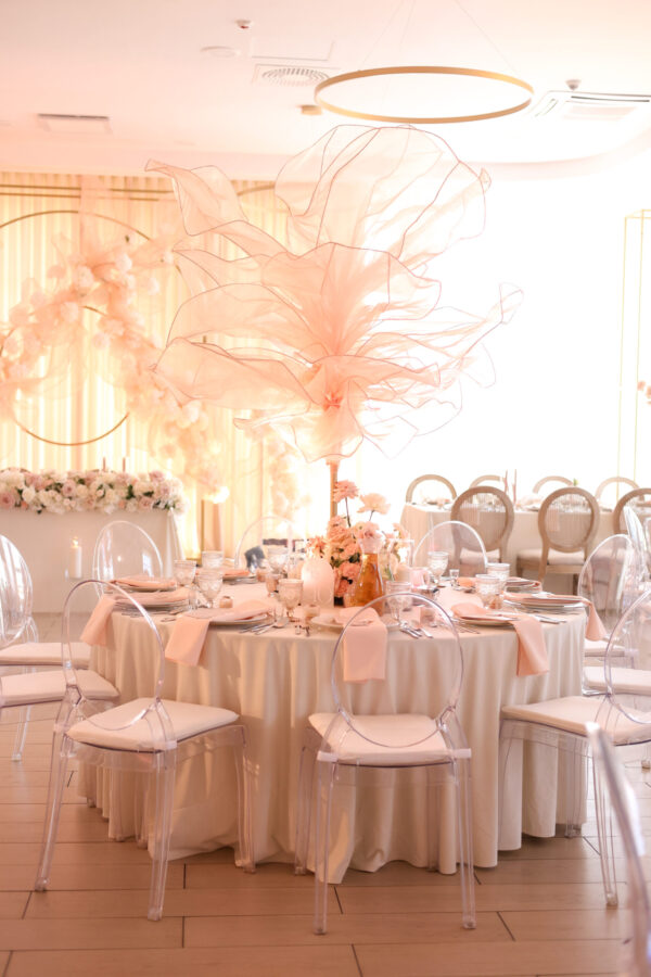 IMG_7838 Obrus welurowy okrągły ivory / śmietanka <br/> śr. 330 cm