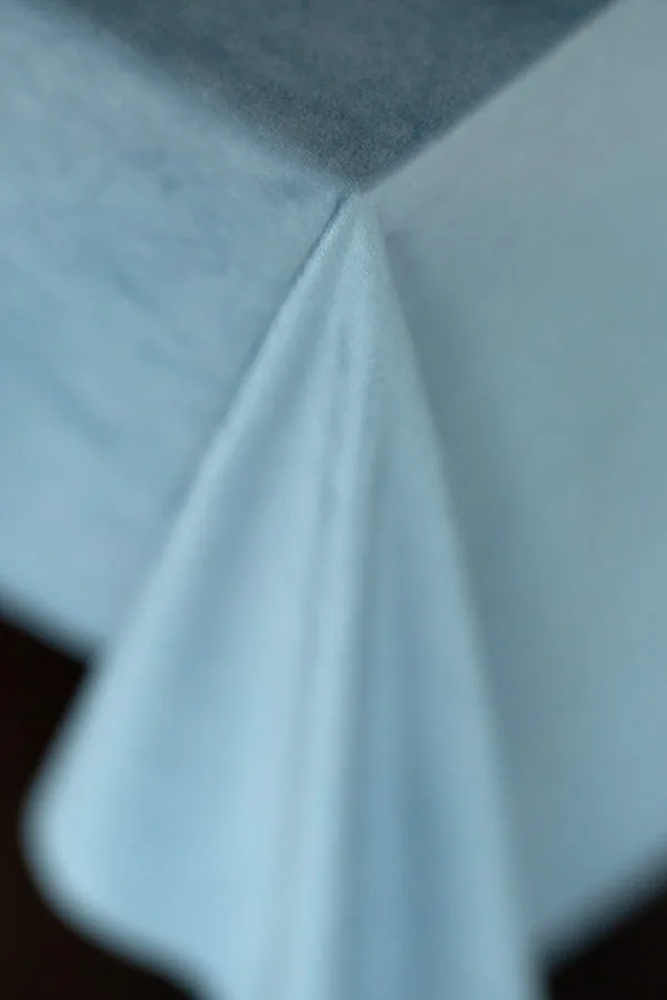 dusty blue 2 Obrus welurowy baby blue <br/> 240 x 280 cm