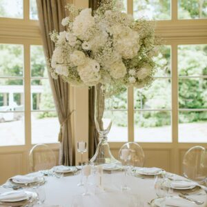 tlokinia_7.062 Obrus welurowy okrągły jasny beż <br/> śr. 330 cm