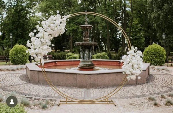 IMG_4243 Ścianka weselna / stelaż metalowe podwójne koło śr. 250 cm