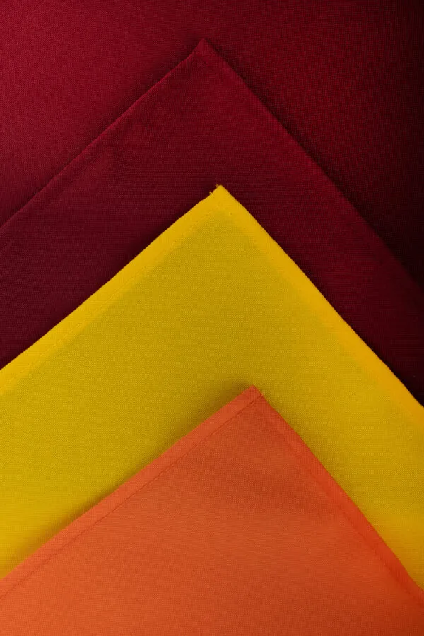 141A6179 Serweta bankietowa - bordo