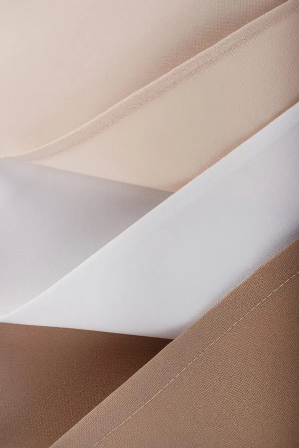 141A6183 Serweta bankietowa - ciemny beż