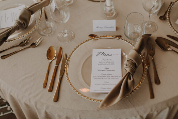 4 Serweta bankietowa - ciemny beż