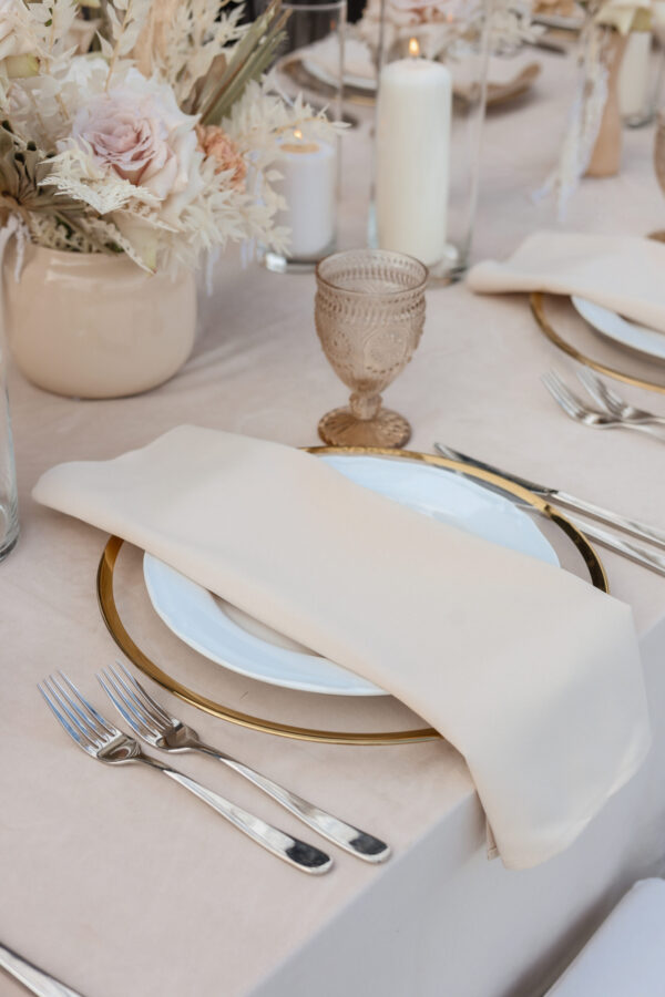 image00017 Serweta bankietowa - jasny beż