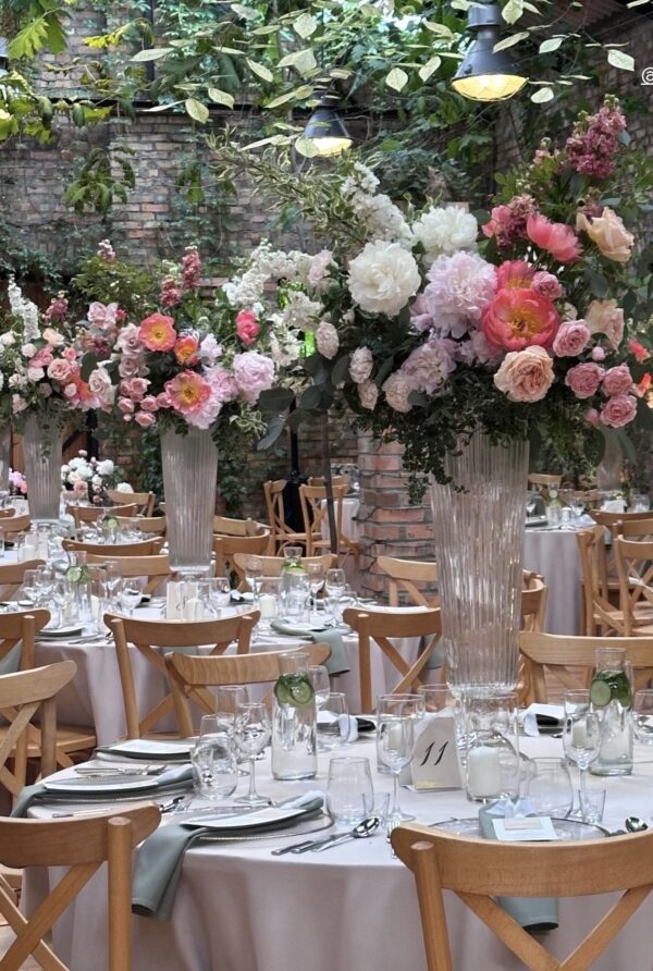 IMG_9450 Dwustronny szklany wazon ryflowany