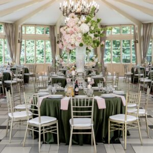 IMG_9350 Obrus welurowy okrągły oliwka / leśna zieleń <br/> śr. 330 cm