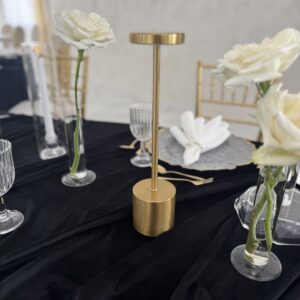 IMG_9033 Złota lampka stołowa LED