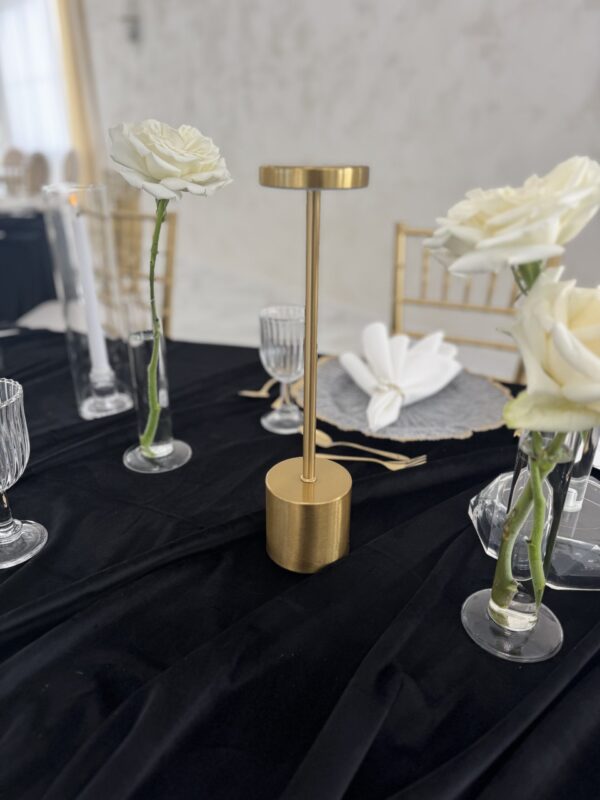 IMG_9033 Złota lampka stołowa LED