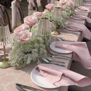 Screenshot Lampka stołowa LED - złota z transparentnym kloszem